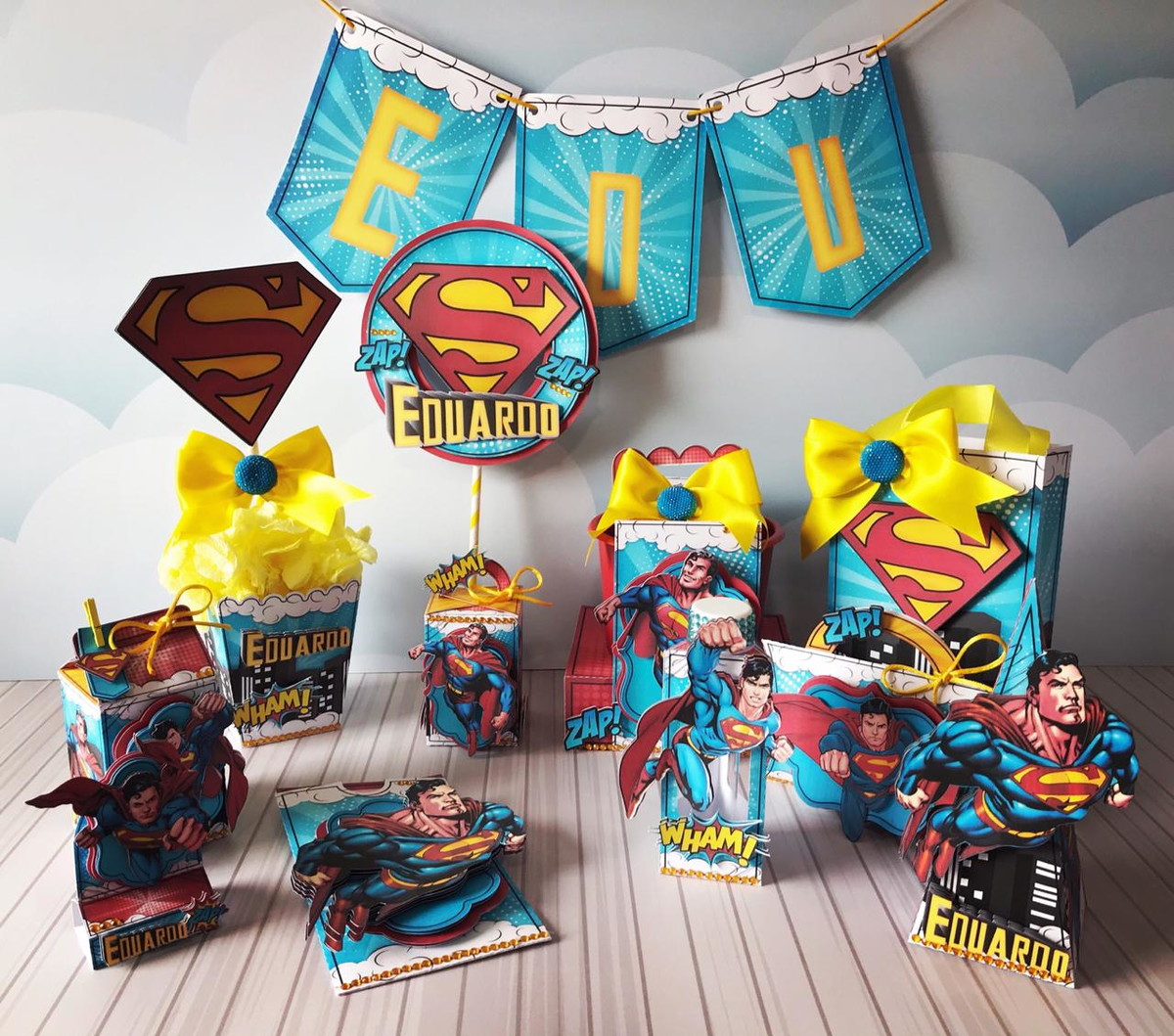#1951 Arquivo de corte Super Homem STUDIO, PDF E PNG