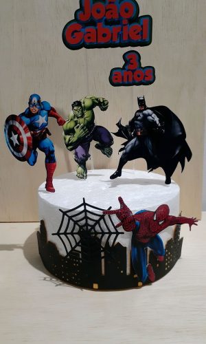 Arquivo de Corte Topo de Bolo Super Heróis