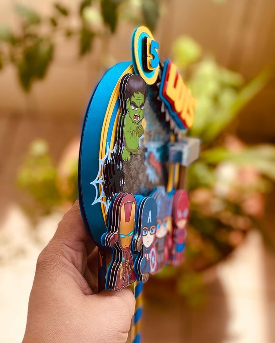 Arquivo de Corte Topo de Bolo Vingadores Studio + Brinde - Imagem 2