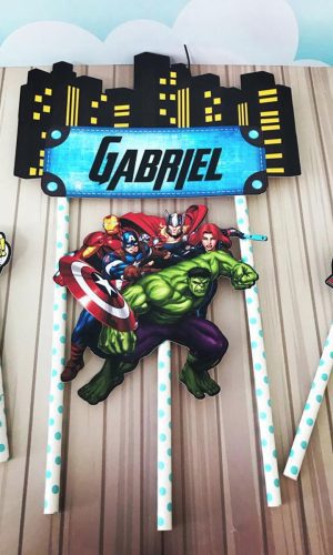 Arquivo de Corte Os Vingadores Topo de Bolo