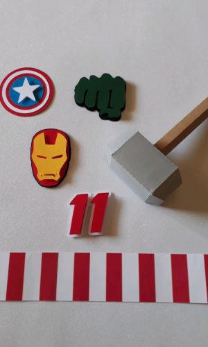 Arquivo digital p/ SILHOUETTE - Topo de Bolo Vingadores 3D