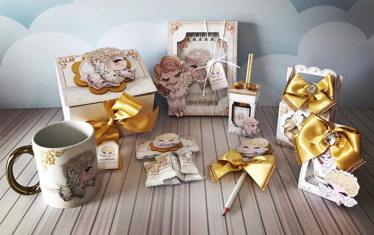 Arquivo de Corte Kit de Batizado de Menina Dourado
