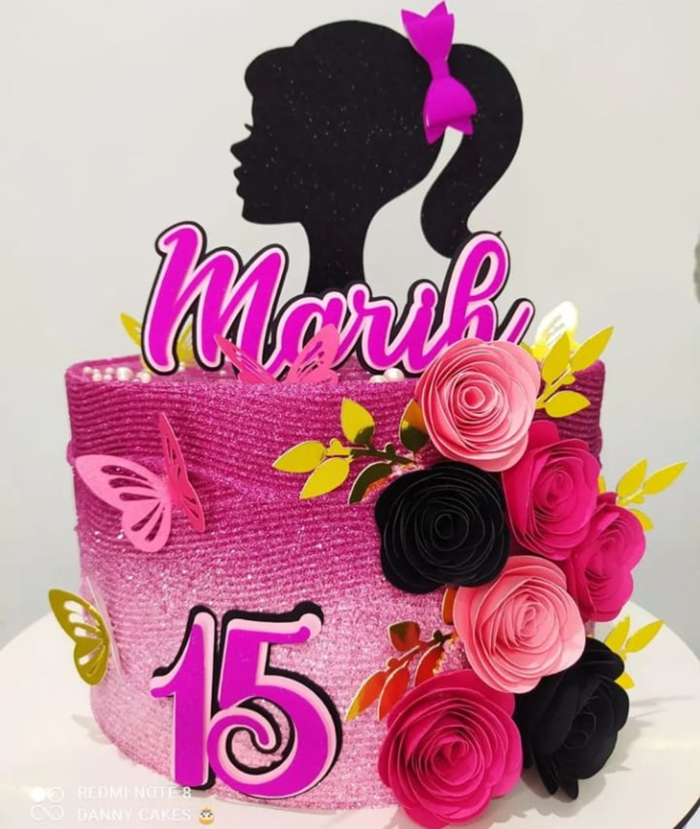 Arquivo de Corte Topo de Bolo Barbie 15 anos