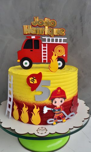 Arquivo de Corte Topo de Bolo Bomberio Menino