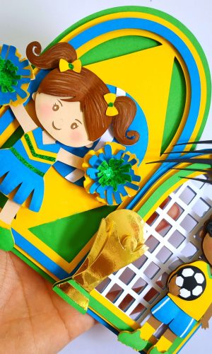 Arquivo de Corte: Topo de Bolo Copa Brasil Torcedores 028