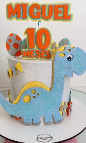 Arquivo de Corte: Topo de Bolo Dinossauro Cute 033