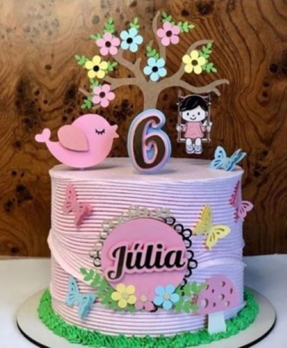 358 - Arquivo de Topo de Bolo Jardim com Menina no Balanço