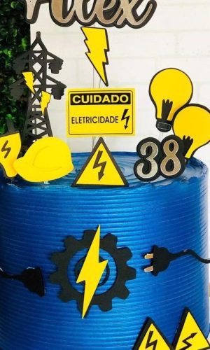 Arquivo de topo de bolo eletricista
