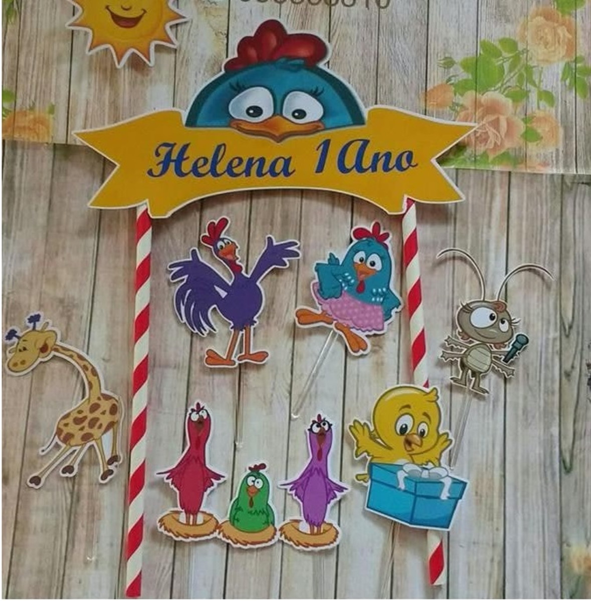 arquivo Topo de bolo galinha pintadinha