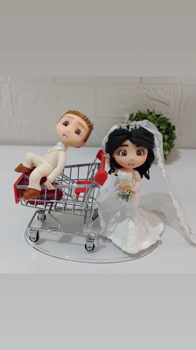Topo de Bolo Casamento Personalizado com Carrinho de Superme