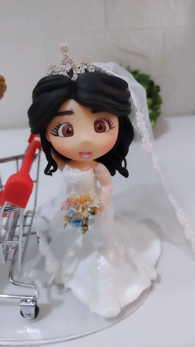 Topo de Bolo Casamento Personalizado com Carrinho de Superme - Imagem 5