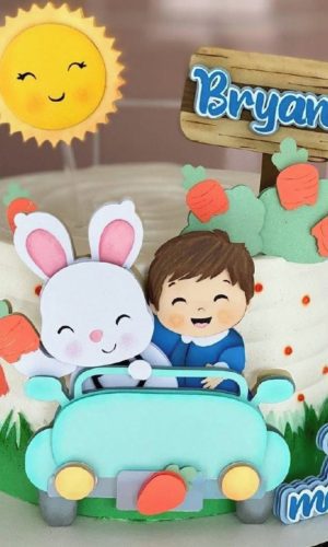 Topo de Bolo Páscoa Menino do Carrinho