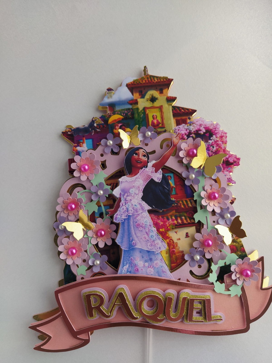 Topo De Bolo Personalizado Encanto Isabela