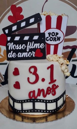 Arquivo Filme Casal Romântico Topo de Bolo Ganhe +3 Produtos