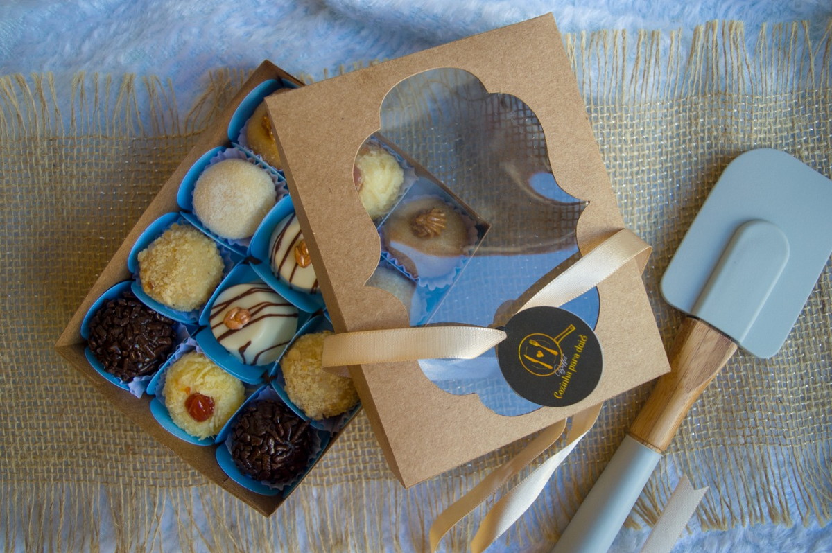 ARQUIVO KIT CAIXAS PARA DOCINHOS GOURMET GANHE +3 PRODUTOS - Imagem 2