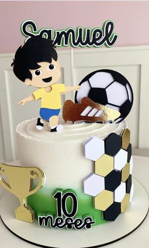 Arquivo de Corte: Topo de Bolo Menino Futebol 005