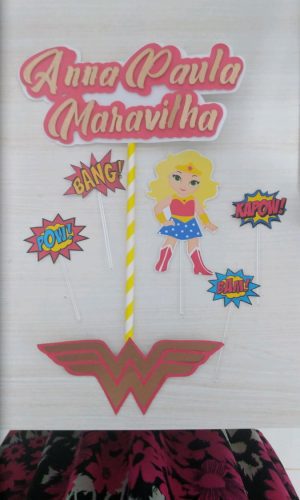 Arquivo de corte topo de bolo Mulher Maravilha