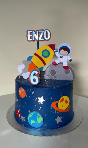 Arquivo de topo de bolo astronauta