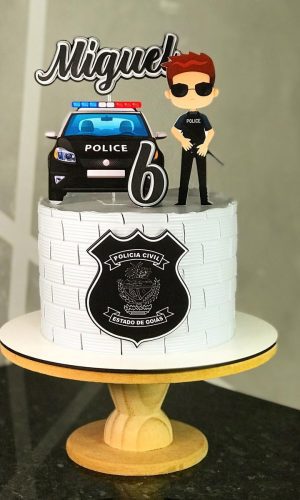 Arquivo de topo de bolo policial