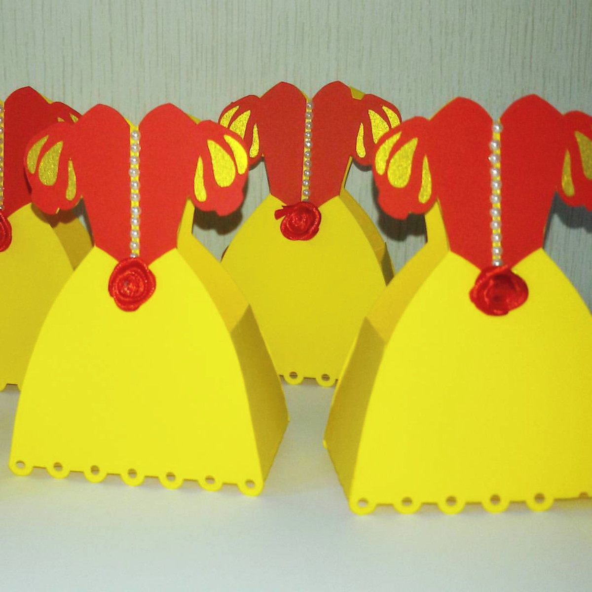 Arquivos de corte caixa vestido branca de neve - Imagem 2