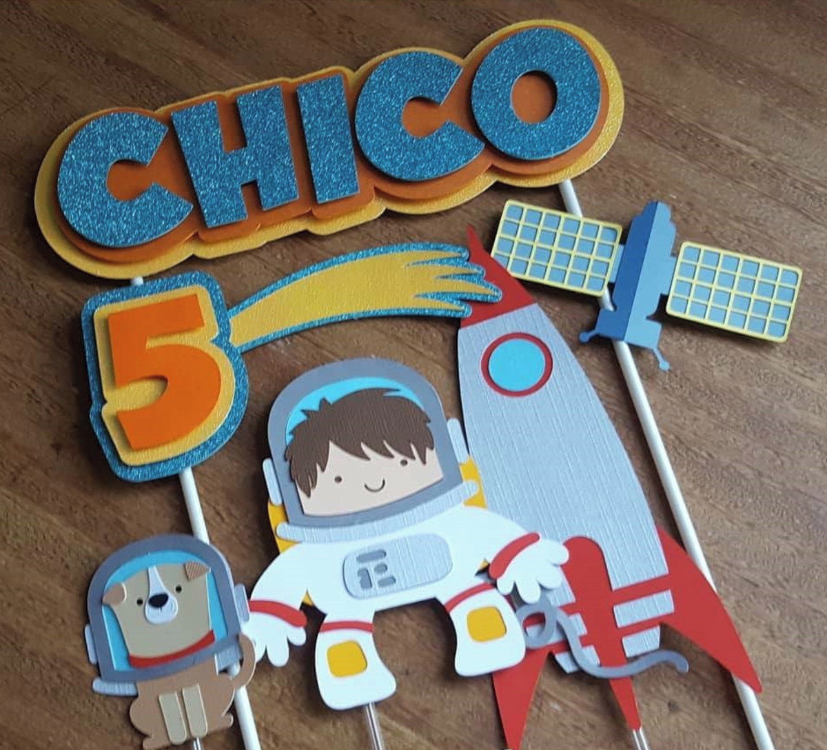 TOPO DE BOLO ASTRONAUTA