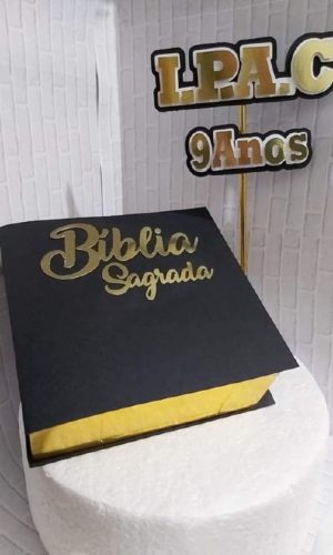 Topo de Bolo Bíblia - Arquivo de Corte