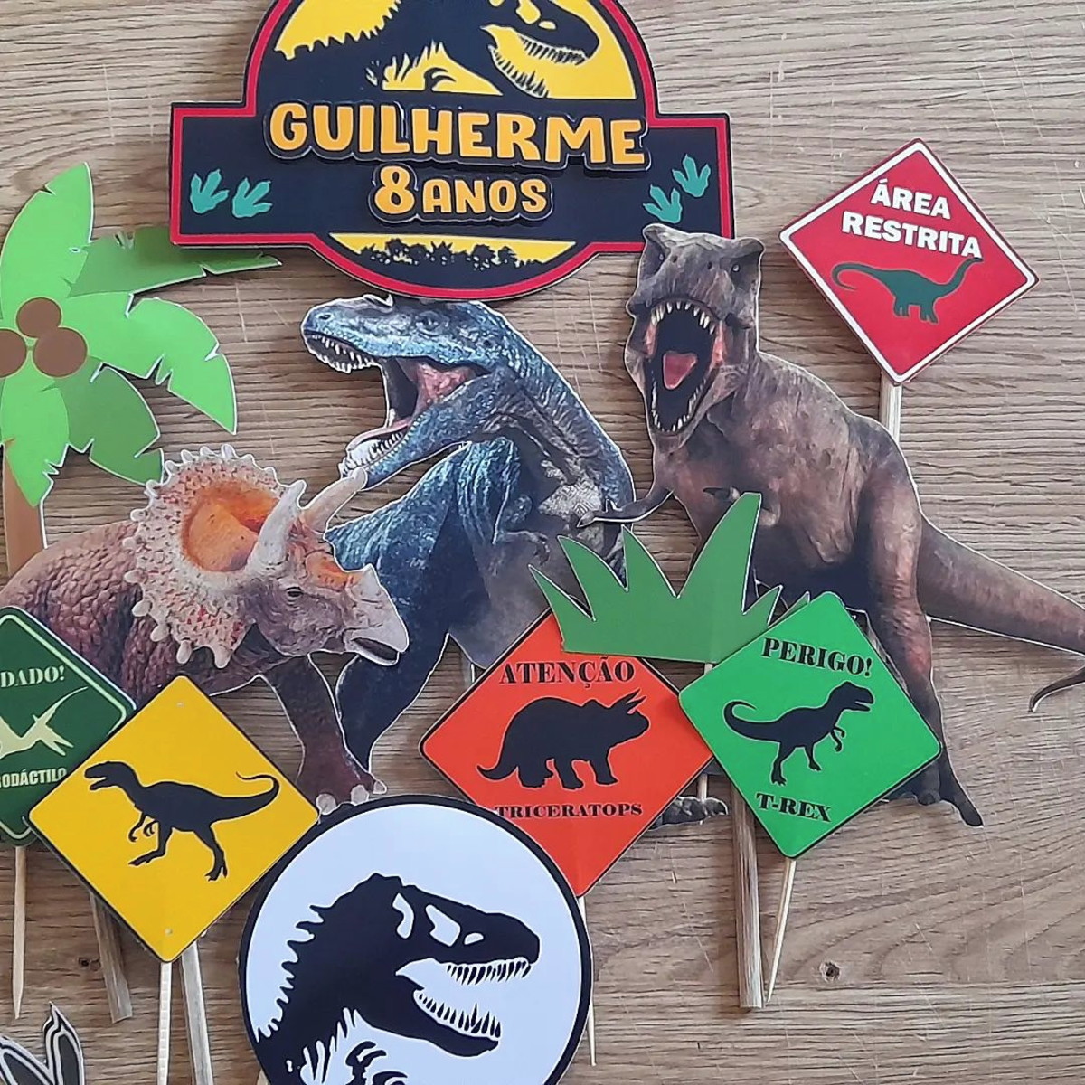 Topo de Bolo Dinossauros - Imagem 2