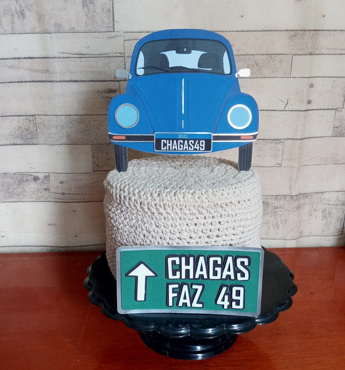 Topo de Bolo Fusca em camadas - Imagem 2