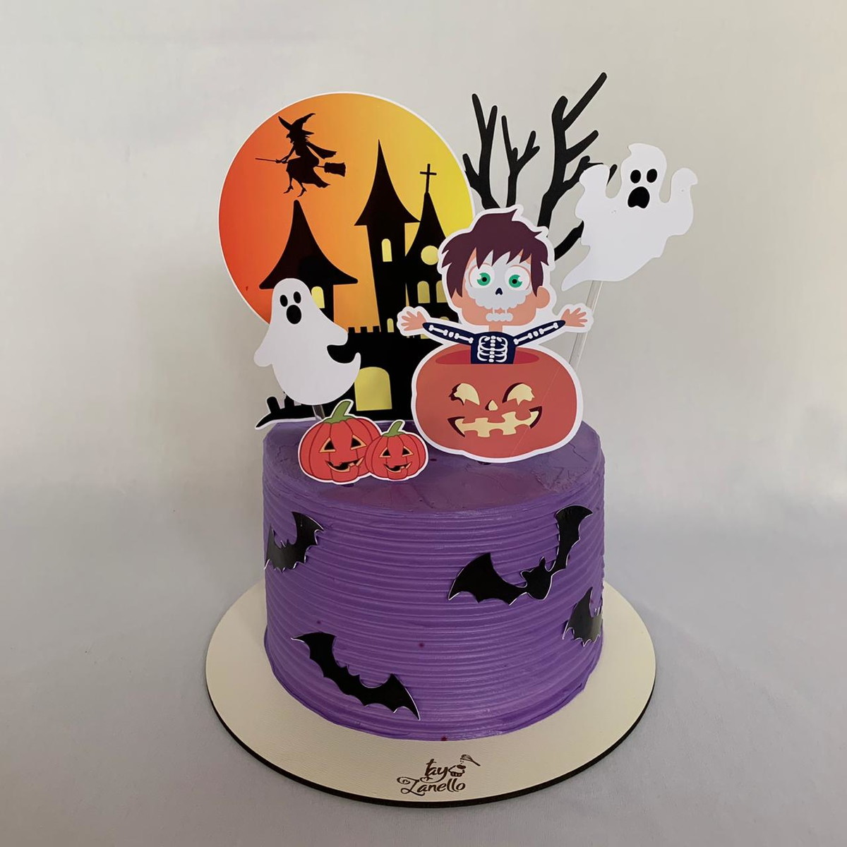 Topo de bolo Halloween menino - Arquivo de corte
