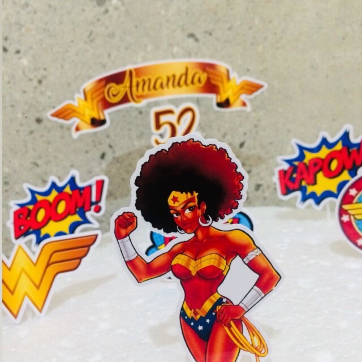 Topo de Bolo Mulher Maravilha Negra (arquivo de Corte)