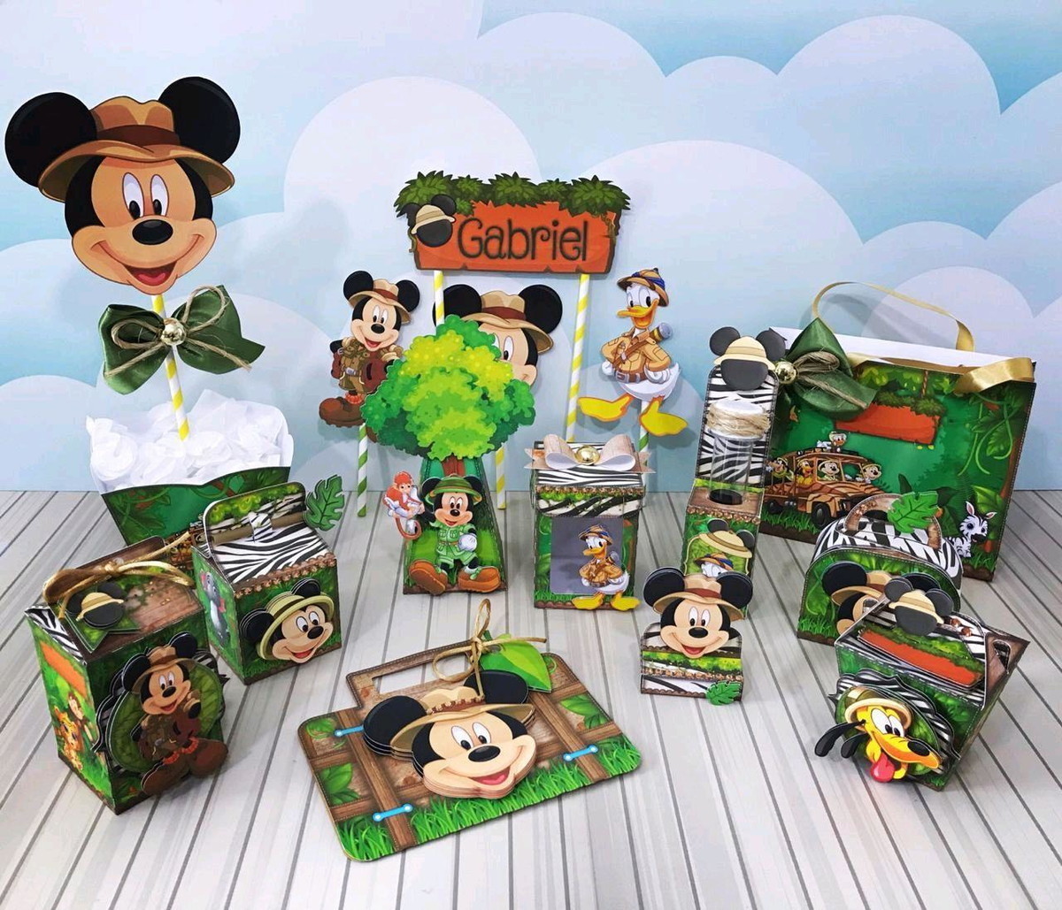 Arquivos De Corte Mickey Safari