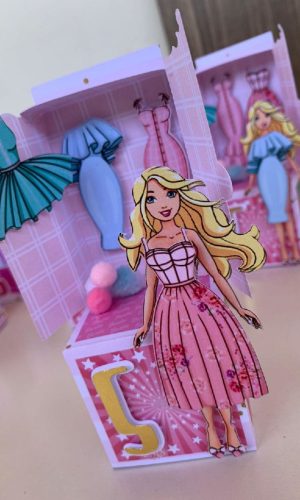Arquivo de Corte Caixa da Barbie Troca de Roupa #16587