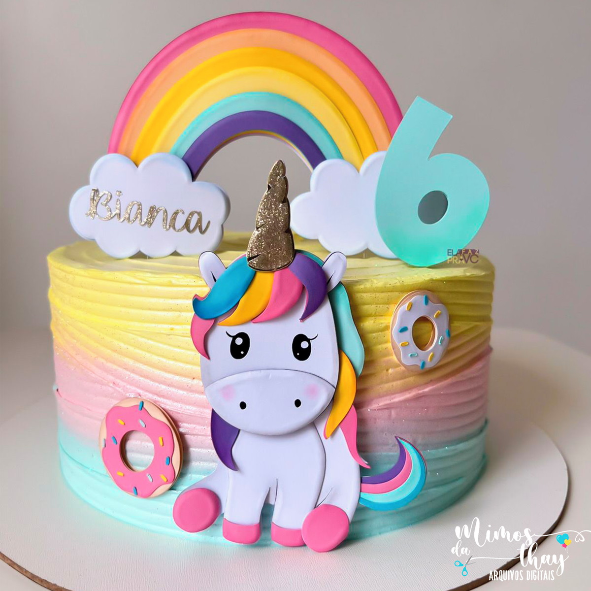 Arquivo de Corte: Topo de Bolo Arco Iris e Unicórnio 022