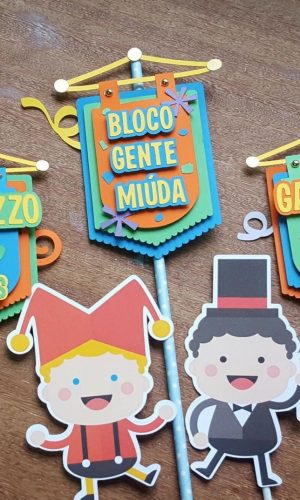 Arquivo de Corte Topo de Bolo Carnaval 2023 Bloquinho #15704