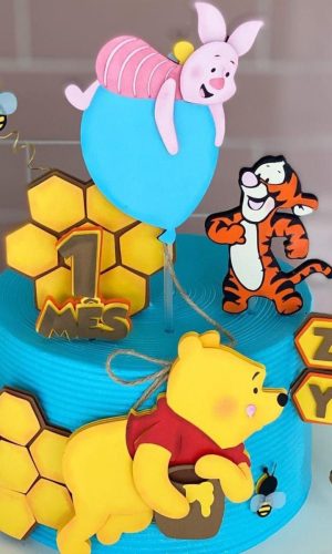 Arquivo de Corte: Topo de Bolo em Camadas Ursinho Pooh 012