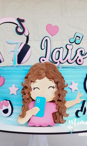 Arquivo de Corte: Topo de Bolo Menina Cacheada Tik Tok 006