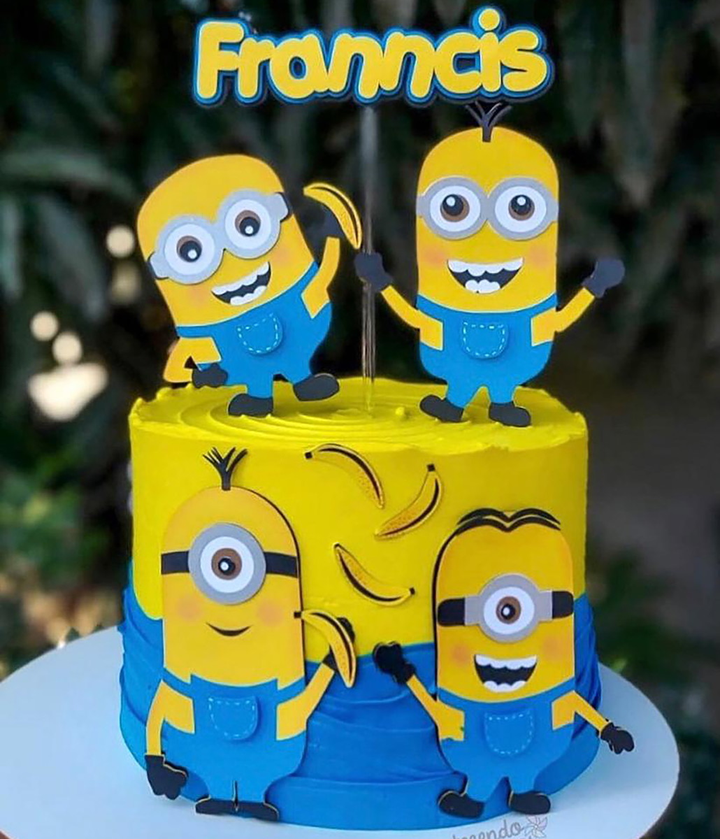 Arquivo de Corte: Topo de Bolo Minions em Camadas 005