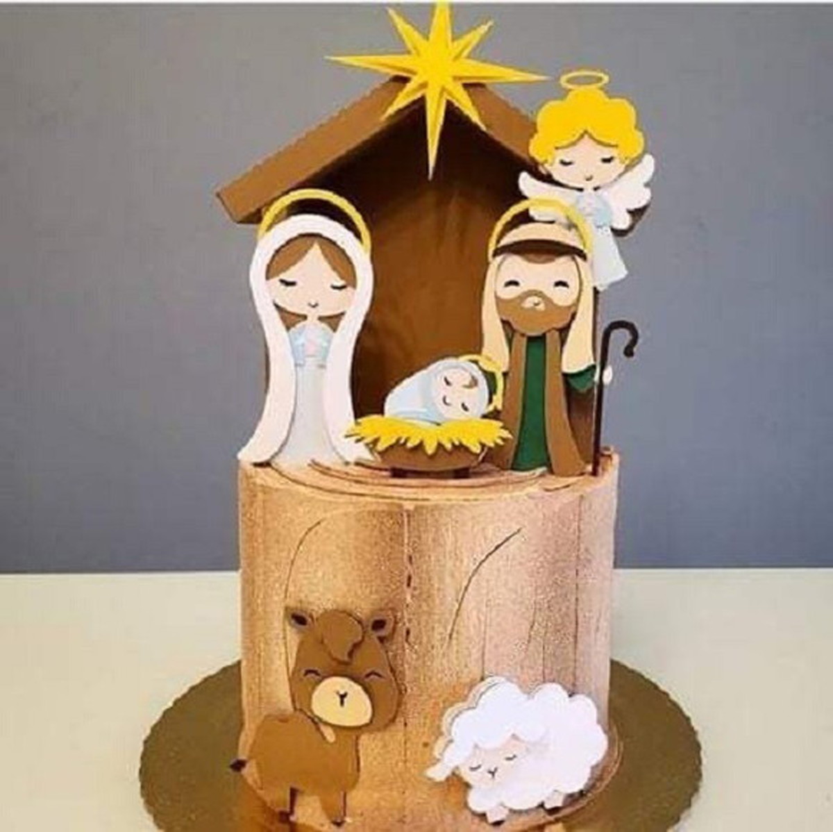 Arquivo de Corte: Topo de Bolo Natal Presépio em Camadas 080