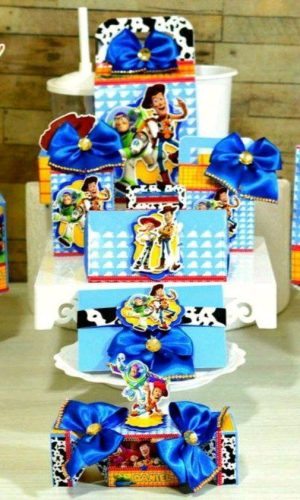 ARQUIVO DE CORTE TOY STORY (#1080) PDF E STUDIO