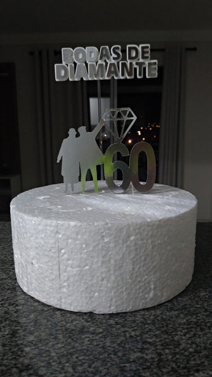 Topo de Bolo Bodas de Diamante - Imagem 2