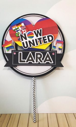 Topo de Bolo Now United
