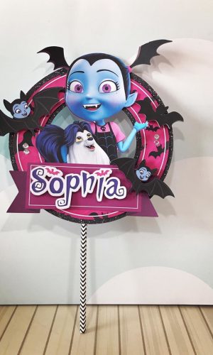 Topo de Bolo Vampirina